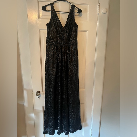 Sorella Vita black sequin floor length gown size 12 - Picture 4 of 5